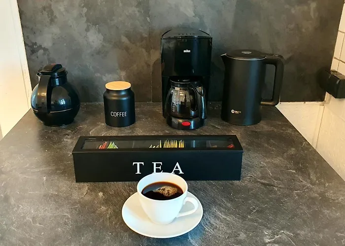 Premium Mit Schlossblick Zentral Am Bahnhof Apartment